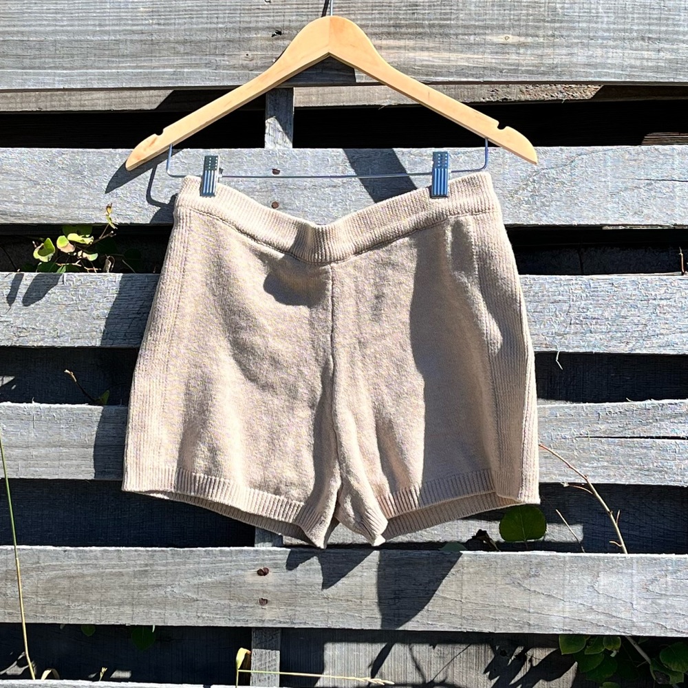 Lulu's Simply Snuggly Tan High Waisted Sweater Shorts size medium